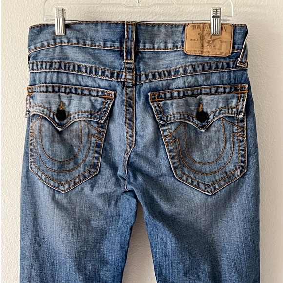 True Religion Big T Straight Flap Red Orange Stitch Distressed Denim Blue Jeans - Picture 2 of 16
